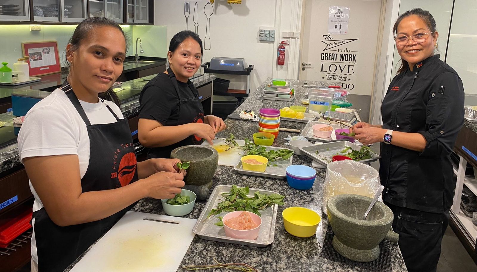 Should You Enroll Your Domestic Helper in a Cooking Class in Singapore?