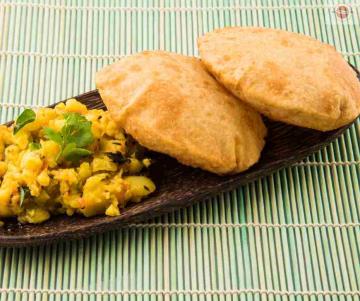 North Indian Vegetarian Cuisine: Poori