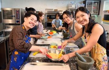 Christmas cooking classes in Singapore: make this year's feast your own