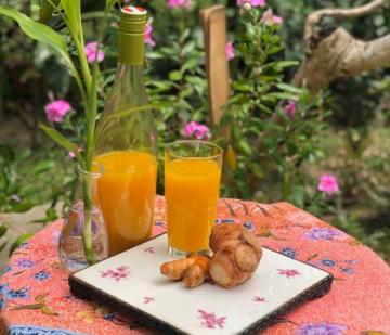 One way to stay healthy during Covid-19: Making Indonesian Jamu (Herbal Balinese Drink)